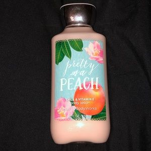 Bath and Body Works Lotion- Pretty as a Peach